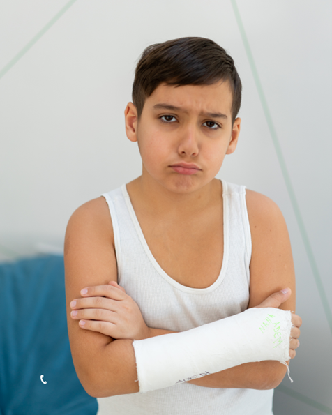 Wrist fracture treatment for children by Dr. Rohit Jain, Pediatric Orthopedic Surgeon in Kalyan and Thane